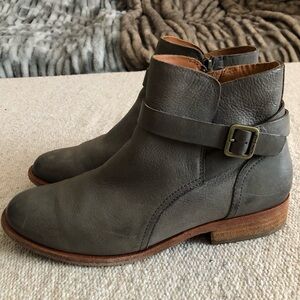 Kork-Ease boots, Women’s, Gray, 8M, Viki, Side Zip, Ankle